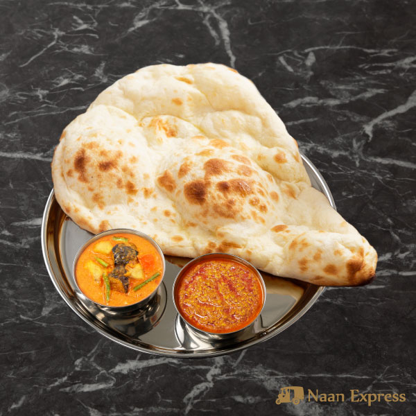 Naan Express　Half & Half Set　Indian Curry & Naan　Mumbai Group　AEON MALL Hanyu　Saitama　Take Out　Delivery　Lunch　Dinner